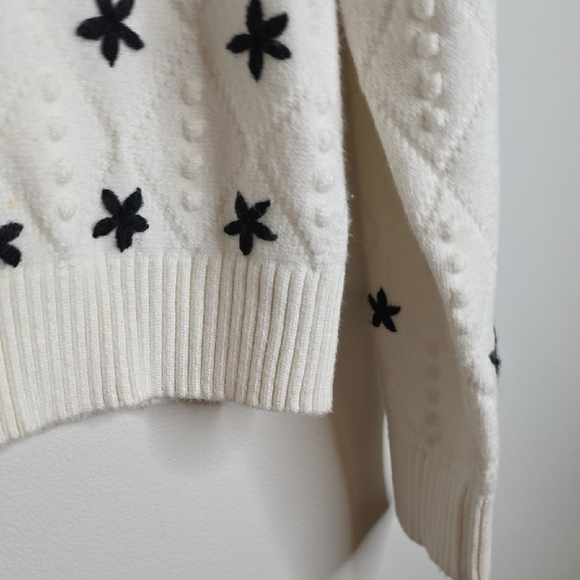 English Factory White Sweater with Black Star Accents - Picture 4 of 7
